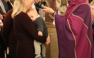 Tauffest im Dezember in St. Viktor