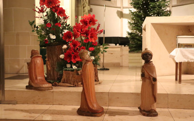 Zentraler Aussendungsgottesdienst der Sternsinger in St. Viktor